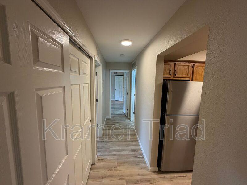 Apartment for rent at 19112 Northridge Dr, Ypsilanti, MI 48197