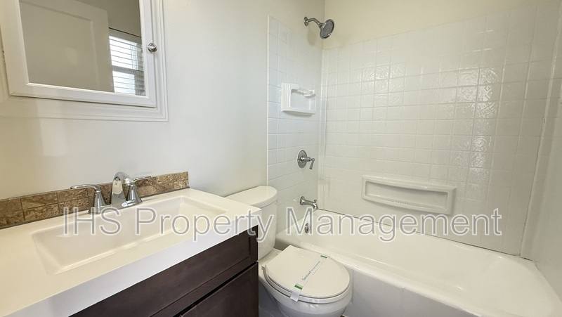 Apartment for rent at 1211 George Washington Way #47, Richland, WA 99352