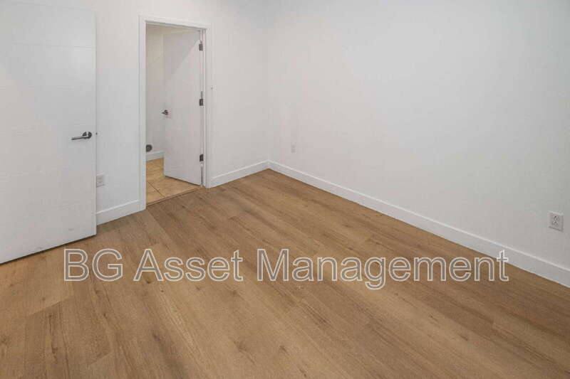 Townhouse for rent at 3909 Wattling St, Oakland, CA 94601
