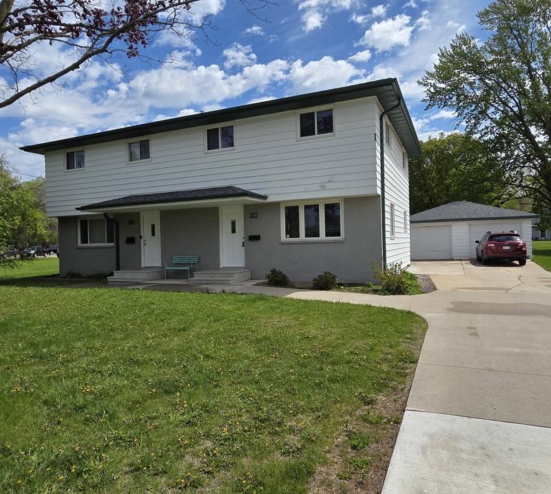 Apartment for rent at 1506-1508 S Perkins St, Appleton, WI 54914
