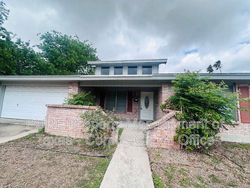 House for rent at 4006 Panama Dr, Corpus Christi, TX 78415