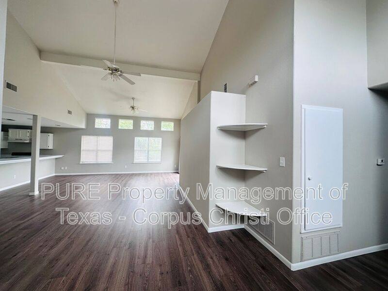 House for rent at 4006 Panama Dr, Corpus Christi, TX 78415