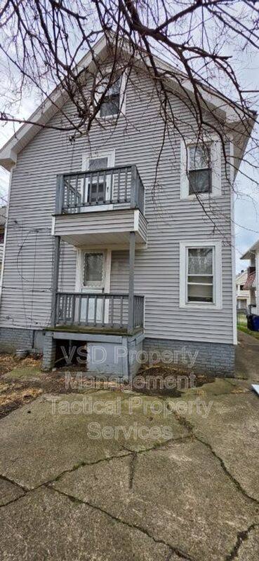 Apartment for rent at 12819 Edmonton Ave #UP, Cleveland, OH 44108