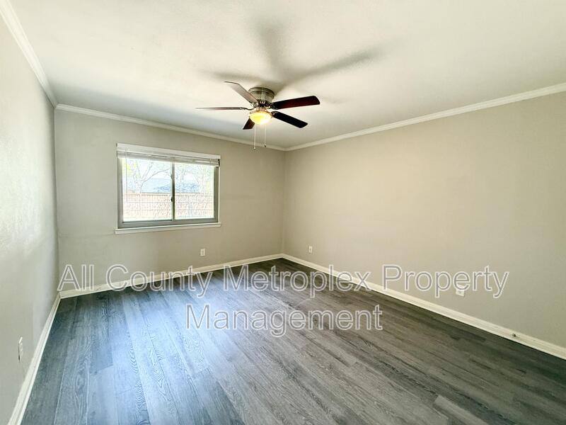 House for rent at 2107 Rockwood Dr, Carrollton, TX 75007
