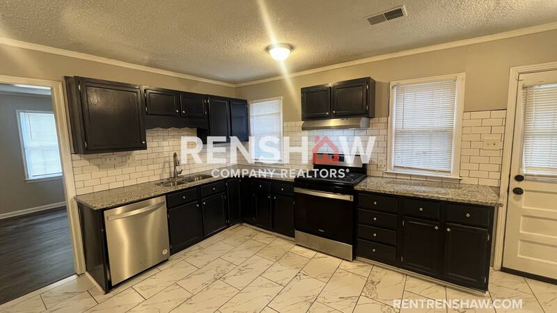House for rent at 3822 Maid Marian Lane, Memphis, TN 38111
