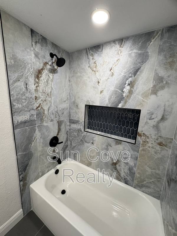 House for rent at 807 E Genesee St #1 2, Tampa, FL 33603