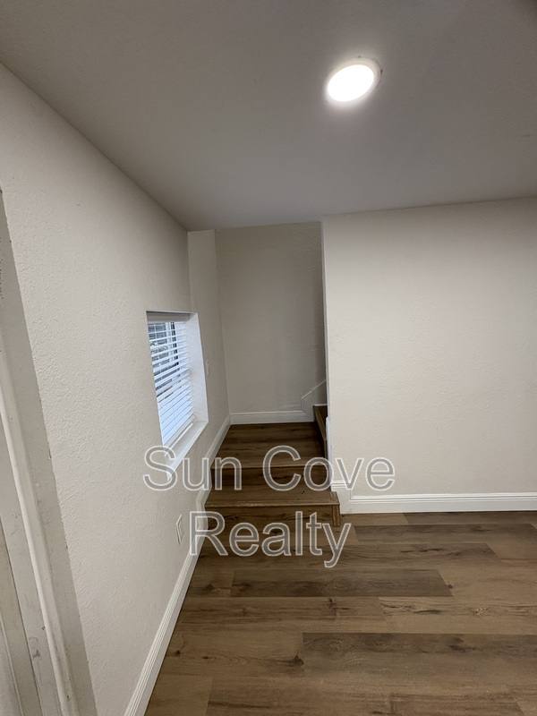 House for rent at 807 E Genesee St #1 2, Tampa, FL 33603