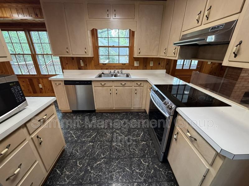 House for rent at 200 Indian Creek Dr, Monroe, GA 30655