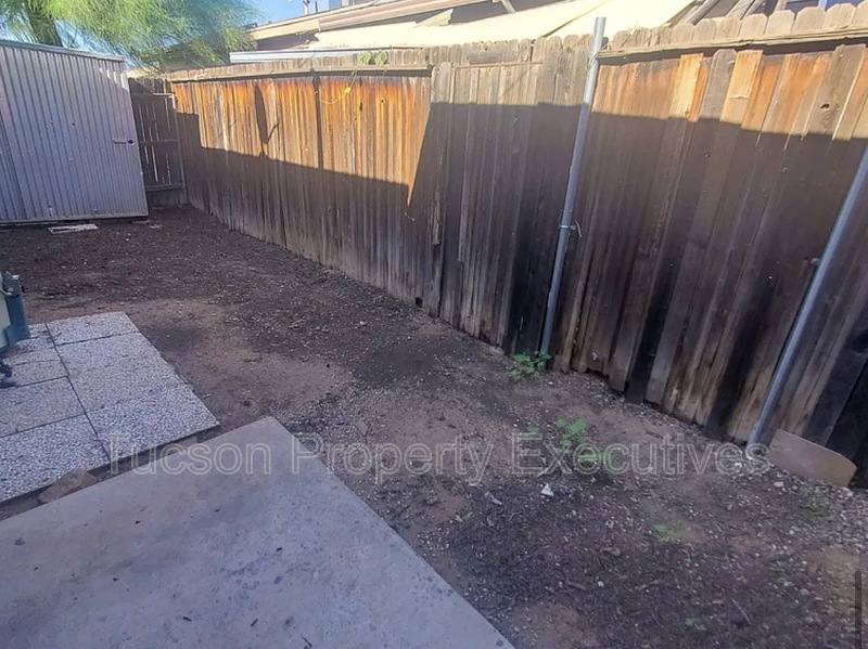 Apartment for rent at 319 E Blacklidge Dr #3, Tucson, AZ 85705