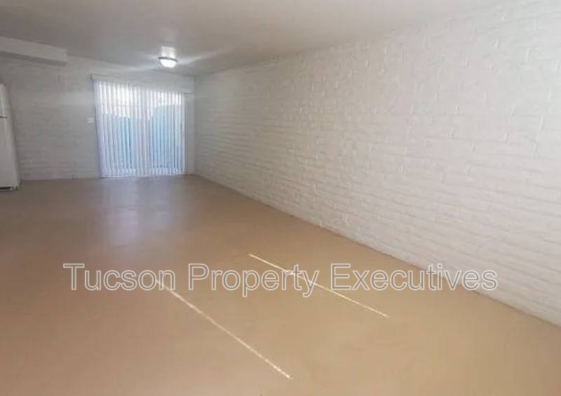 Apartment for rent at 319 E Blacklidge Dr #3, Tucson, AZ 85705