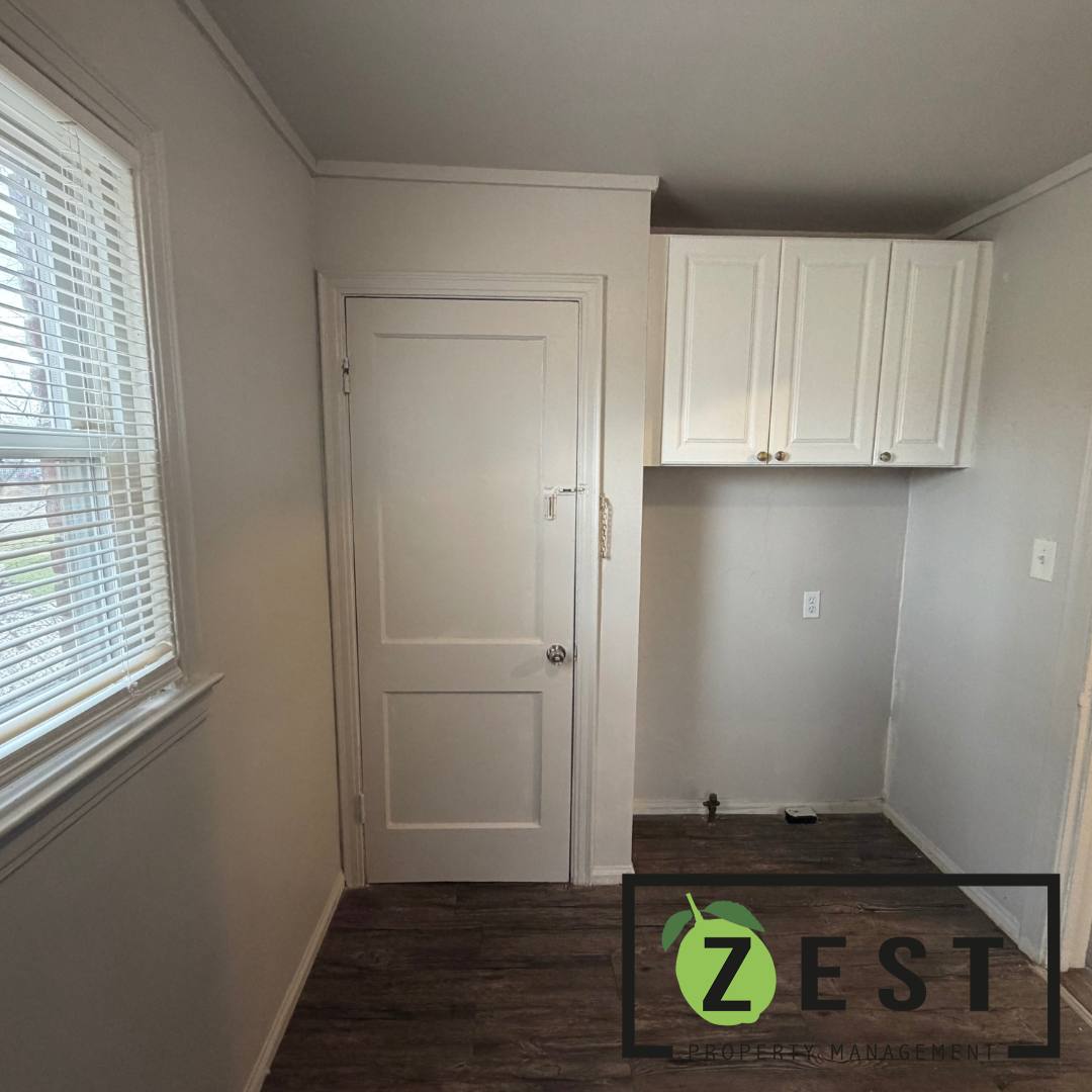 Apartment for rent at 18675 Meyers Rd, Detroit, MI 48235
