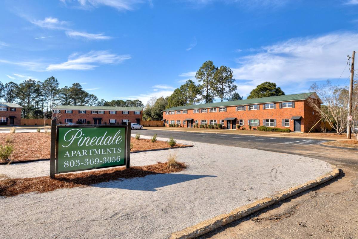 Apartment for rent at 934-938 Houck St, Sumter, SC 29150