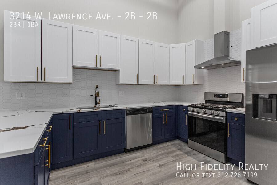 Apartment for rent at 3214 W Lawrence Ave #2B, Chicago, IL 60625
