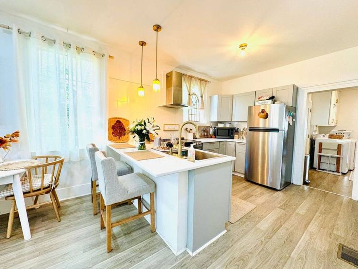 House for rent at 666 E 32nd St, Savannah, GA 31401