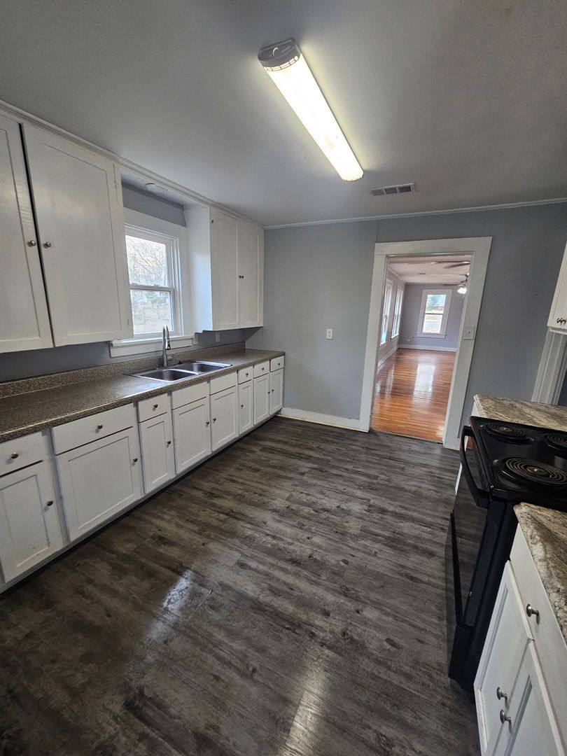 House for rent at 735 Floyd, Malvern, AR 72104