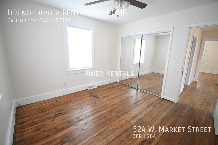 Apartment for rent at 524 W Market St, Harrisonburg, VA 22802
