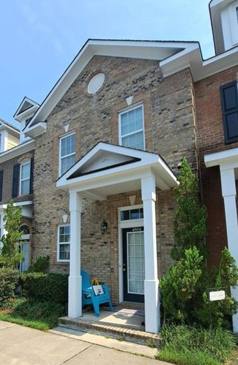 Townhouse for rent at 4804 Exton Park Loop, Castle Hayne, NC 28429