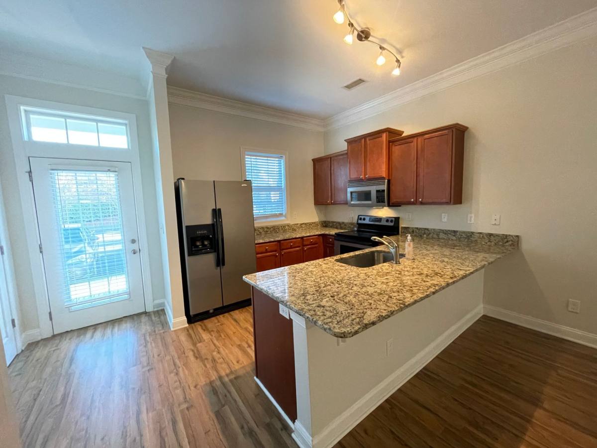 Townhouse for rent at 4804 Exton Park Loop, Castle Hayne, NC 28429
