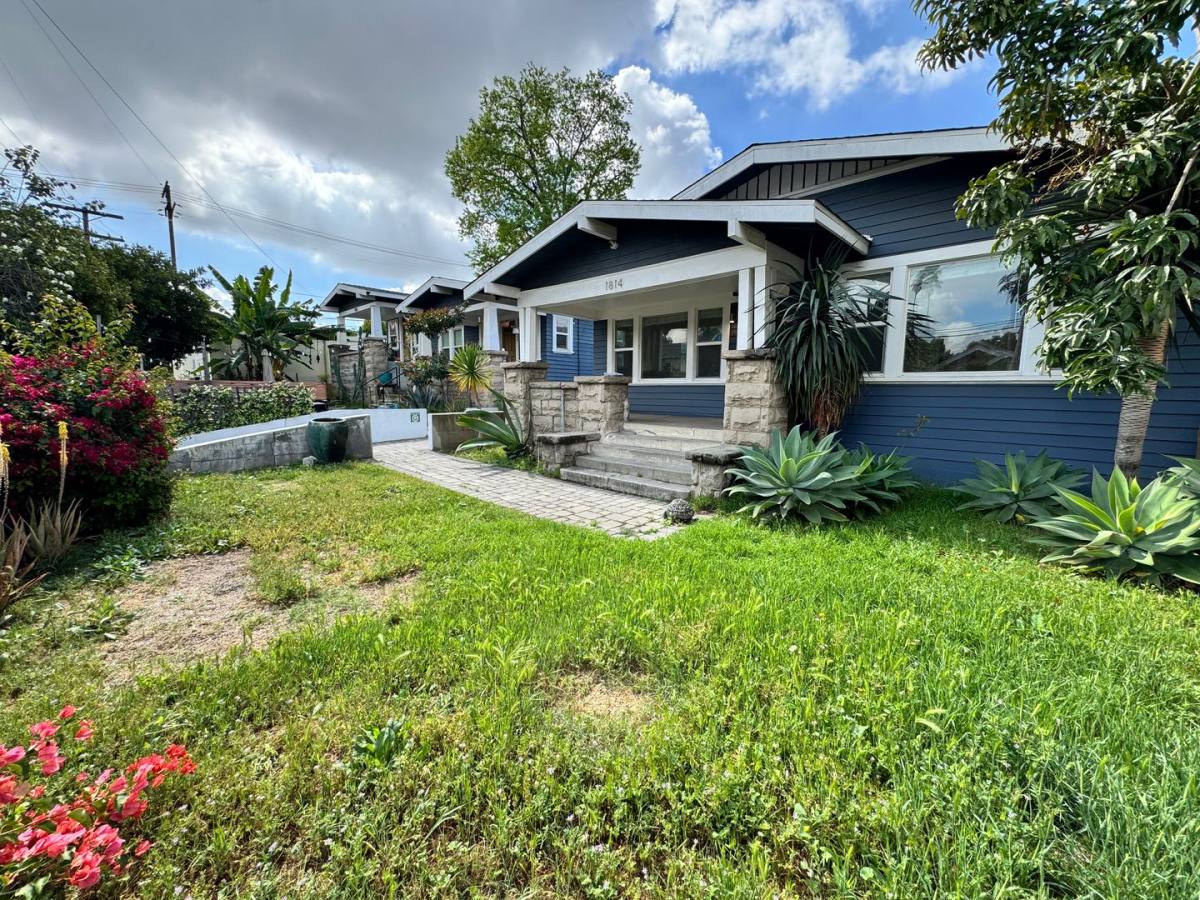 Apartment for rent at 1806-1814 Montana St, Los Angeles, CA 90026