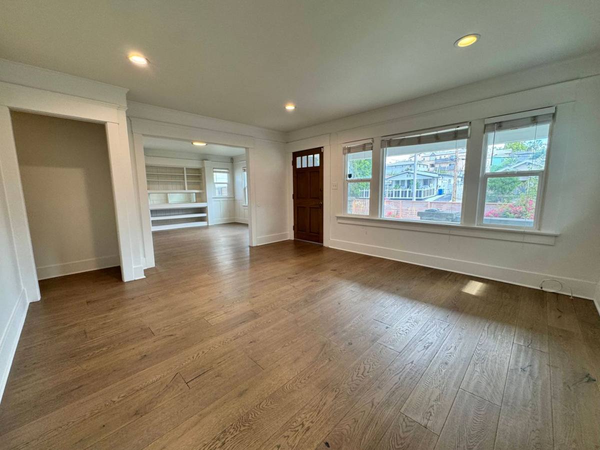 Apartment for rent at 1806-1814 Montana St, Los Angeles, CA 90026