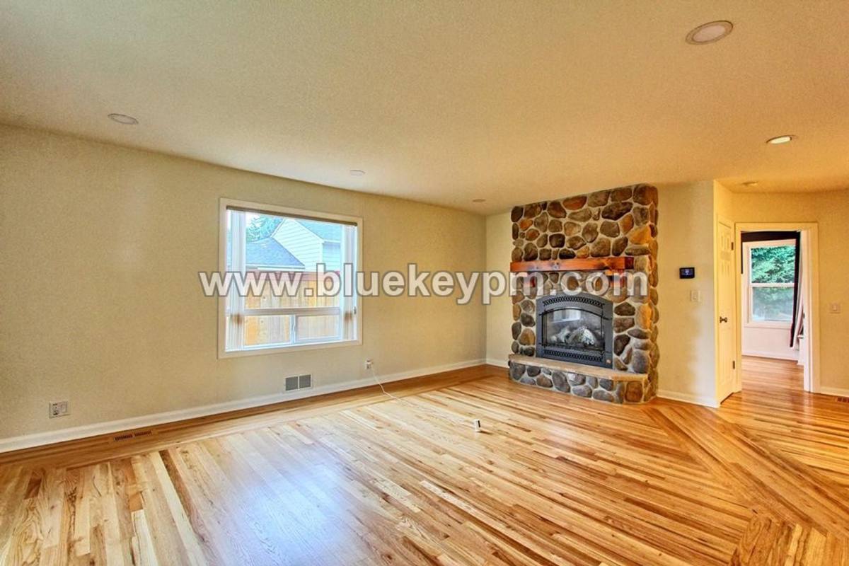House for rent at 4114 NE 56th St, Vancouver, WA 98661