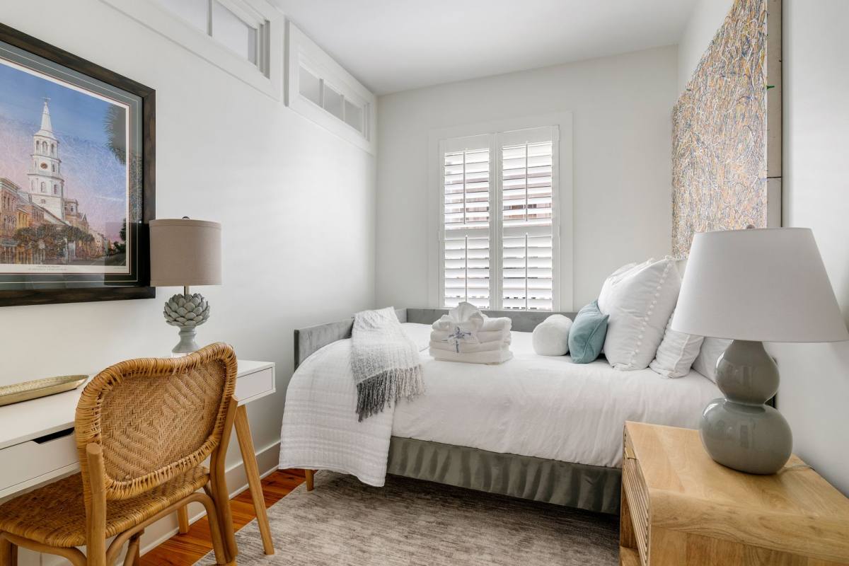 Apartment for rent at 234 Rutledge Ave #A, Charleston, SC 29403