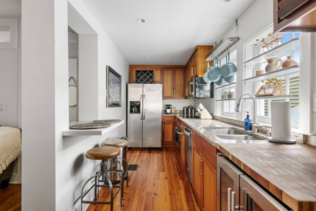 Apartment for rent at 234 Rutledge Ave #A, Charleston, SC 29403