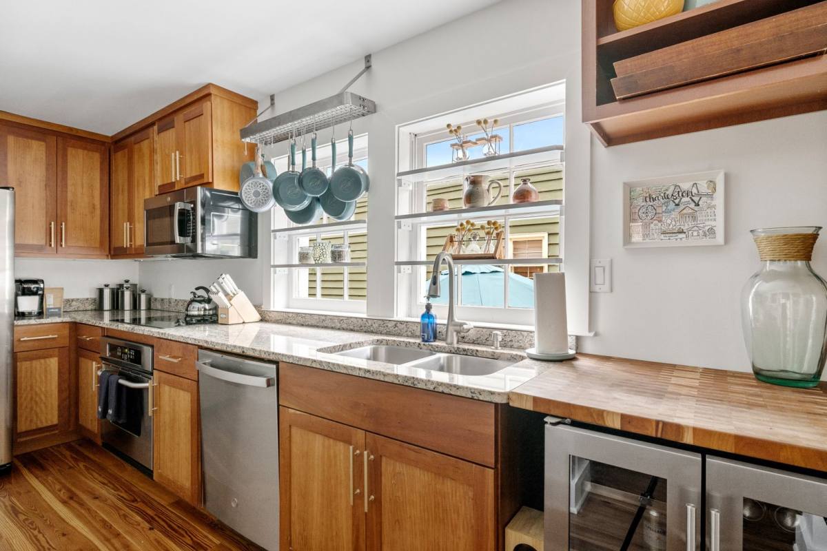 Apartment for rent at 234 Rutledge Ave #A, Charleston, SC 29403