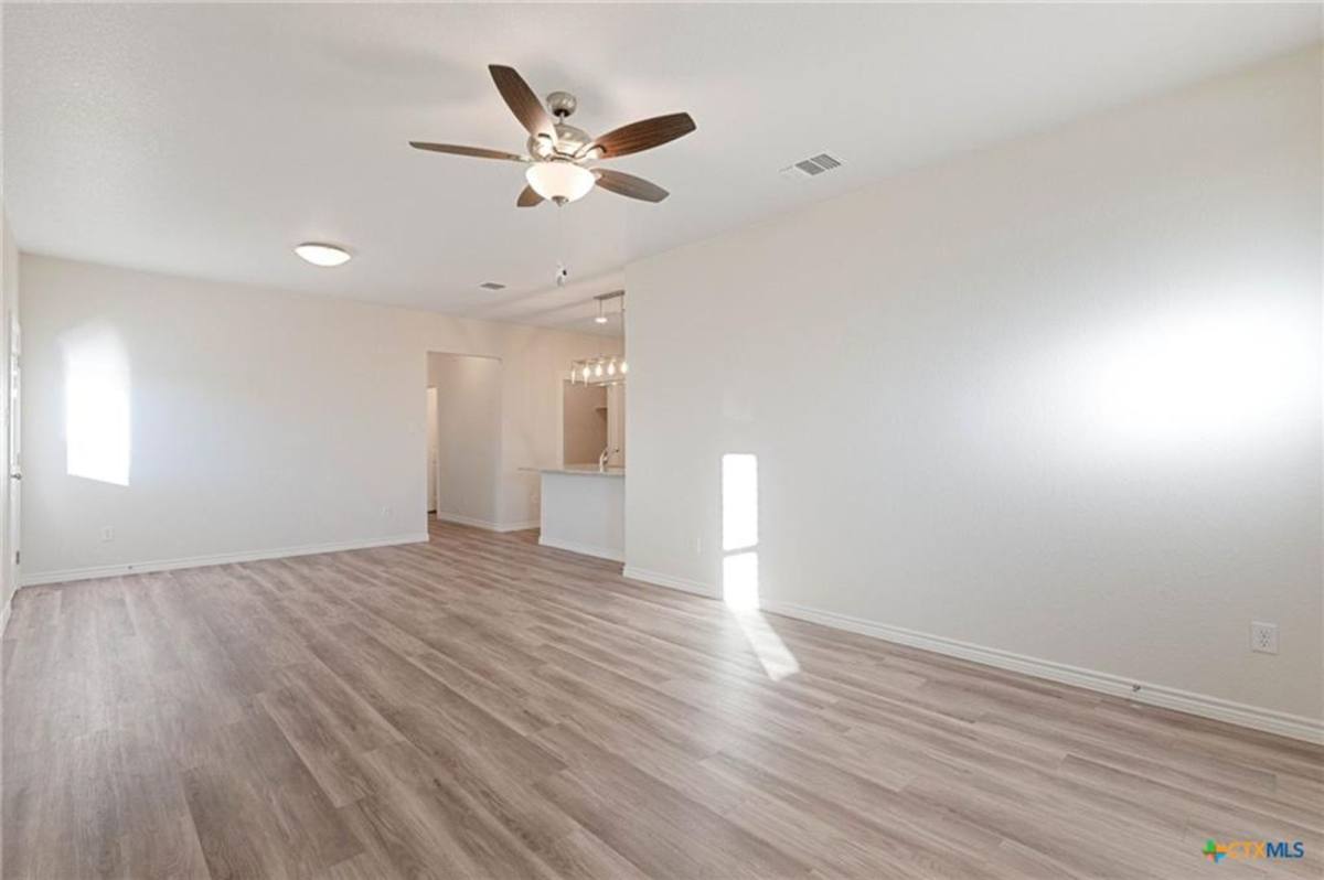 Apartment for rent at 202 Adley Ave, Copperas Cove, TX 76522