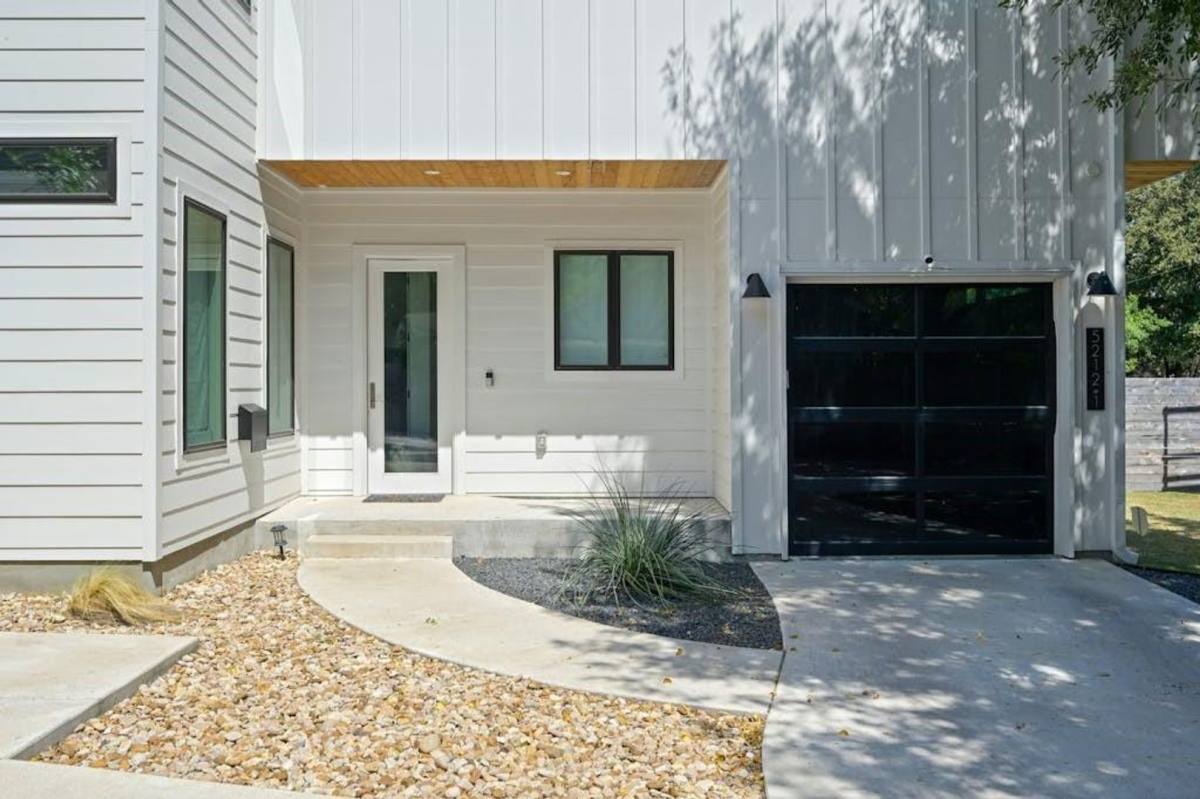 House for rent at 5212 Huisache St #2, Austin, TX 78751