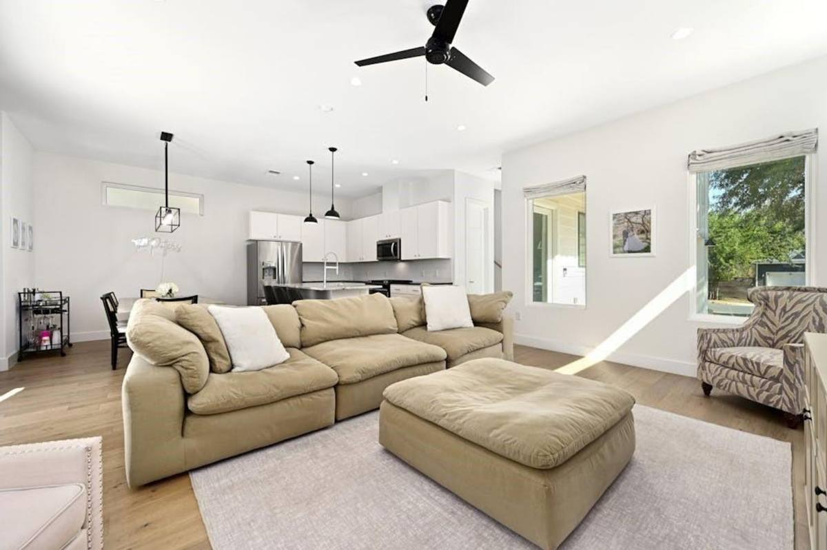 House for rent at 5212 Huisache St #2, Austin, TX 78751