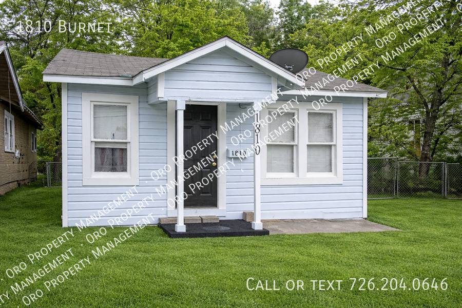 House for rent at 1810 Burnet, San Antonio, TX 78202