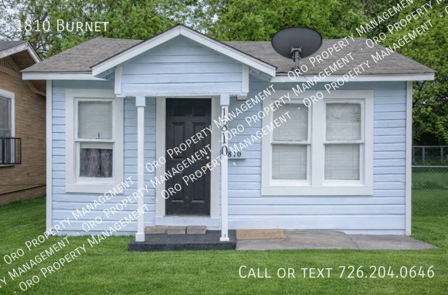 House for rent at 1810 Burnet, San Antonio, TX 78202