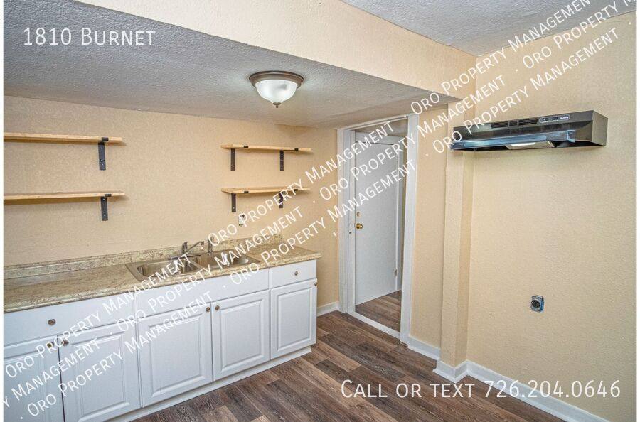 House for rent at 1810 Burnet, San Antonio, TX 78202