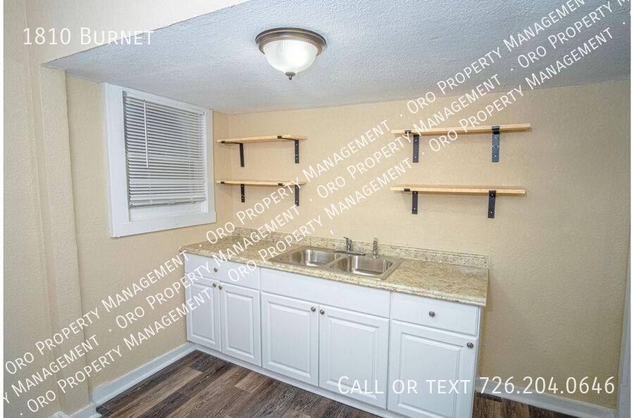 House for rent at 1810 Burnet, San Antonio, TX 78202