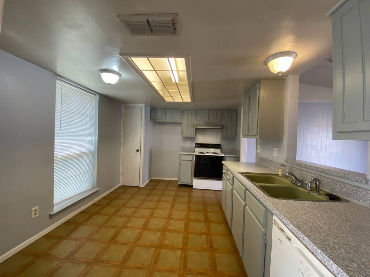 House for rent at 901 Wandering Way Dr, Allen, TX 75002