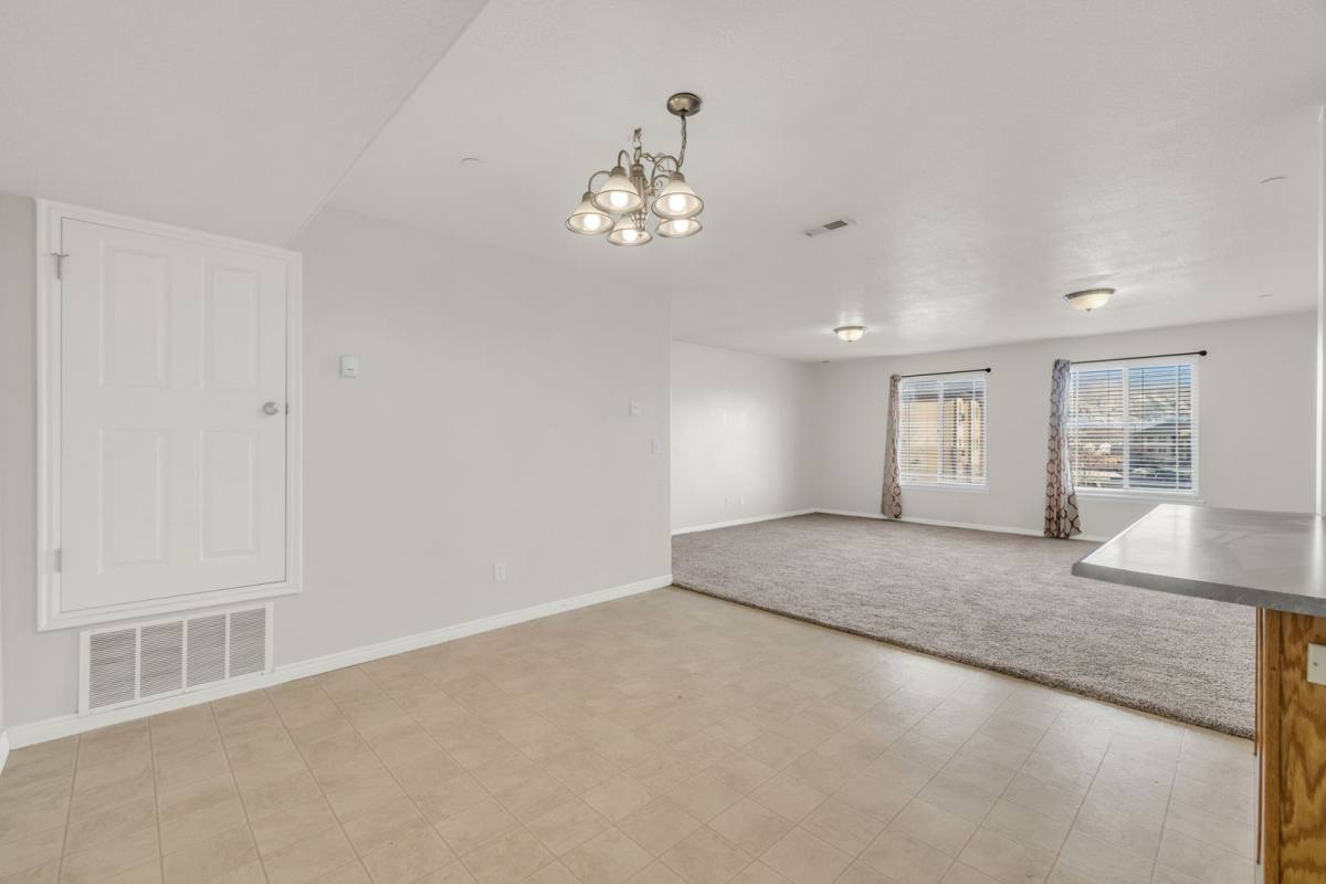 Condo for rent at 3585 E Rock Creek Rd, Eagle Mountain, UT 84005