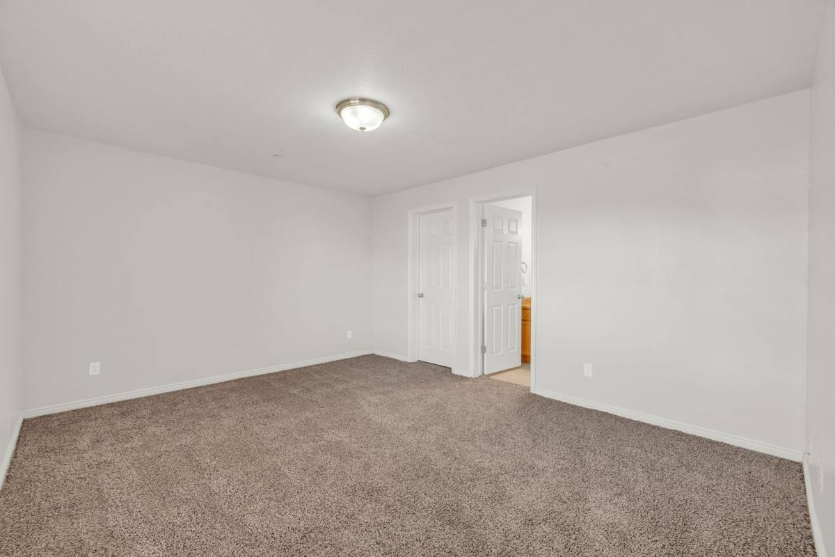 Condo for rent at 3585 E Rock Creek Rd, Eagle Mountain, UT 84005