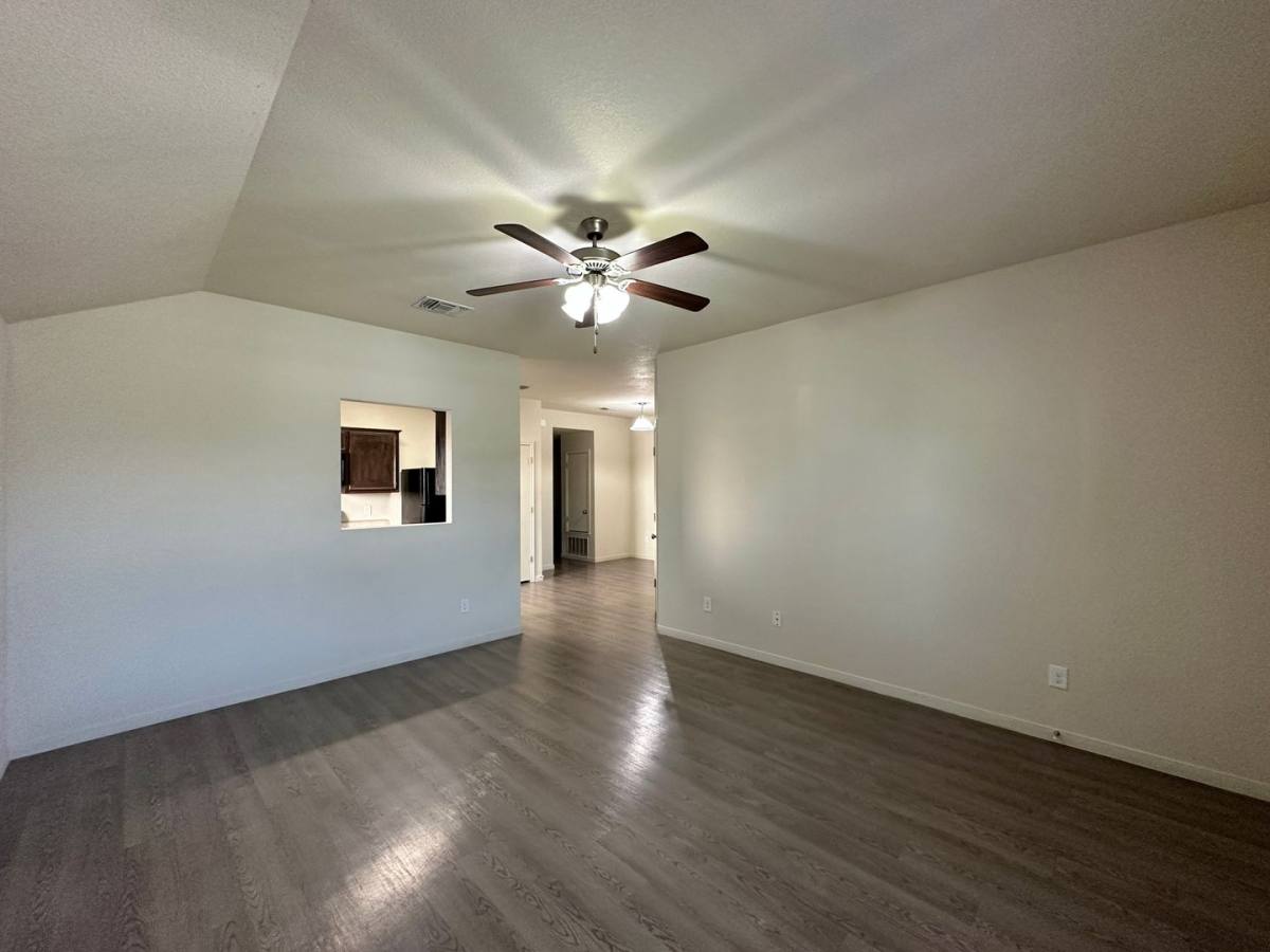 Townhouse for rent at 5708 Rustler Dr, Killeen, TX 76543