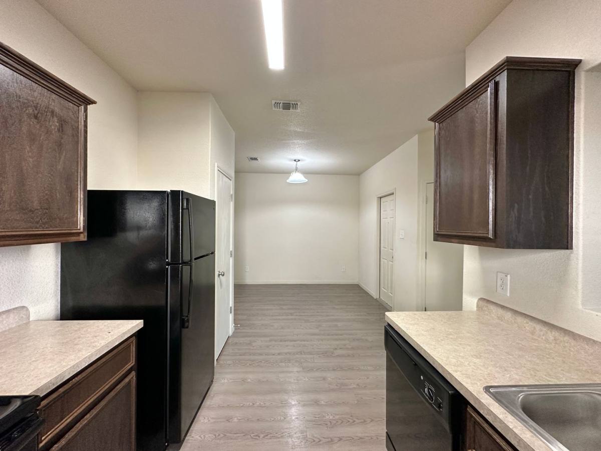 Townhouse for rent at 5708 Rustler Dr, Killeen, TX 76543