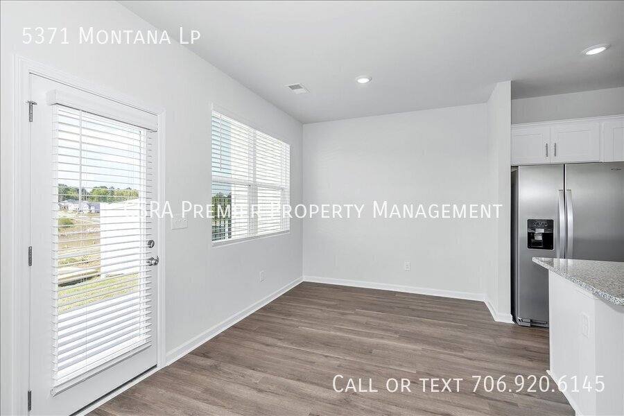 Townhouse for rent at 5371 Montana Lp, North Augusta, SC 29841