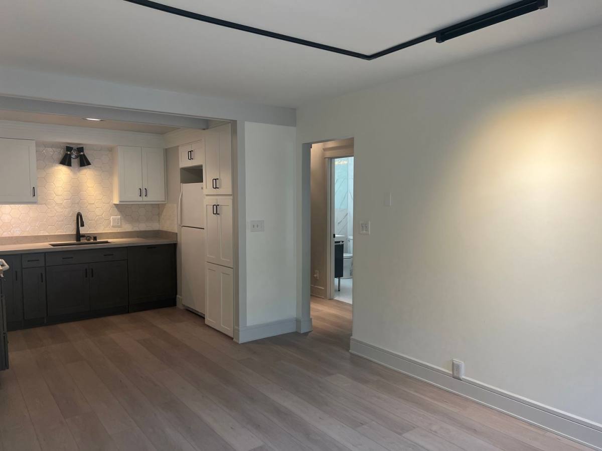 Condo for rent at 535 20th Ave E, Seattle, WA 98112