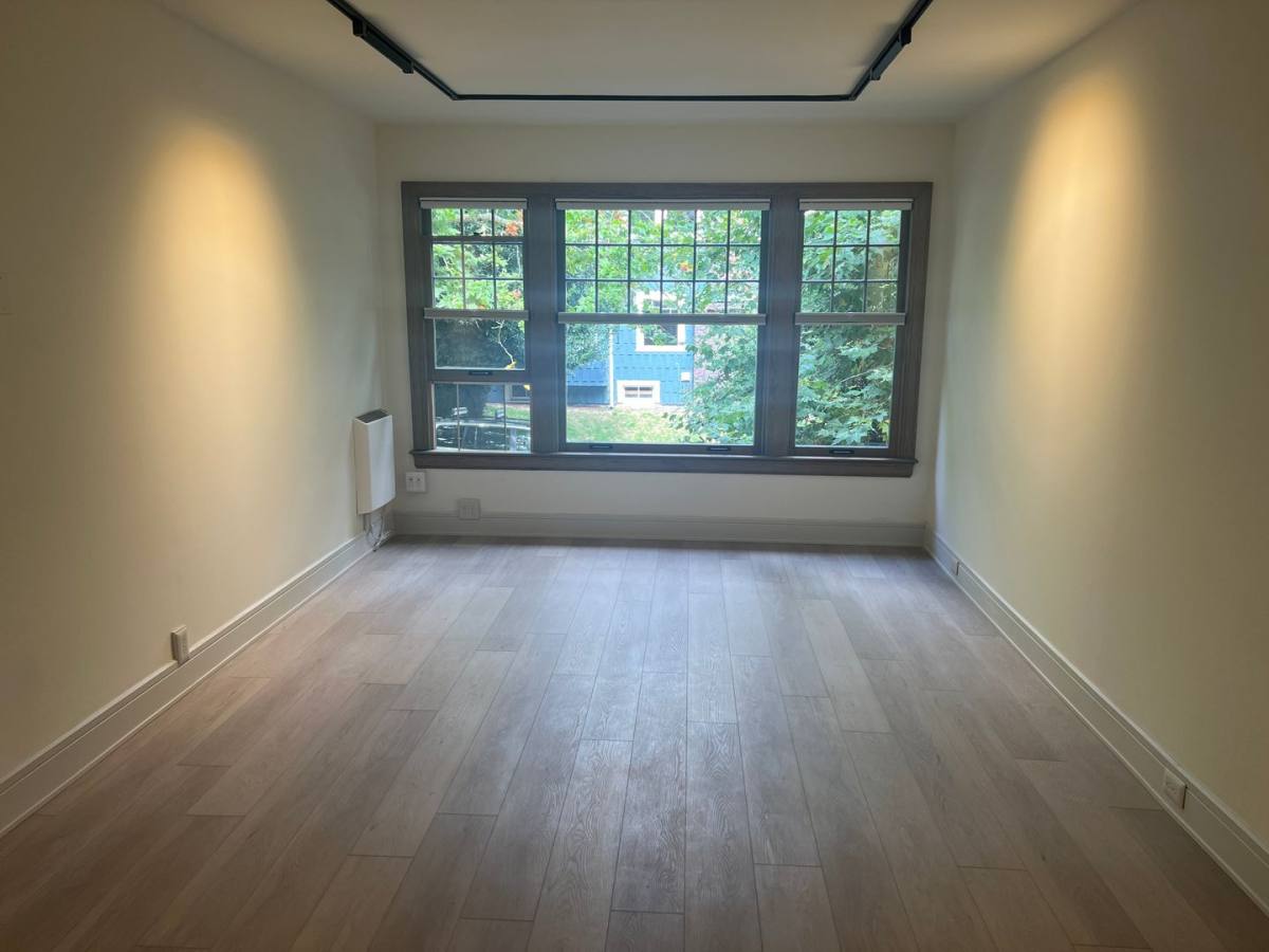 Condo for rent at 535 20th Ave E, Seattle, WA 98112