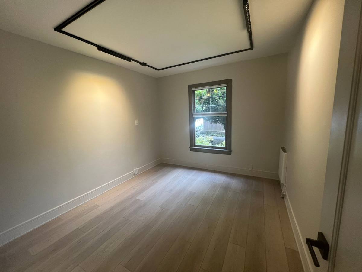 Condo for rent at 535 20th Ave E, Seattle, WA 98112