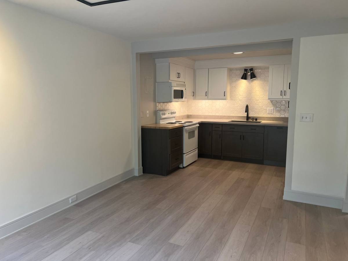 Condo for rent at 535 20th Ave E, Seattle, WA 98112