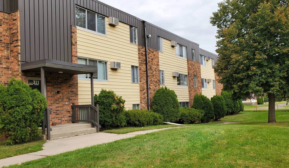 Apartment for rent at 401 7th St S, Waite Park, MN 56387