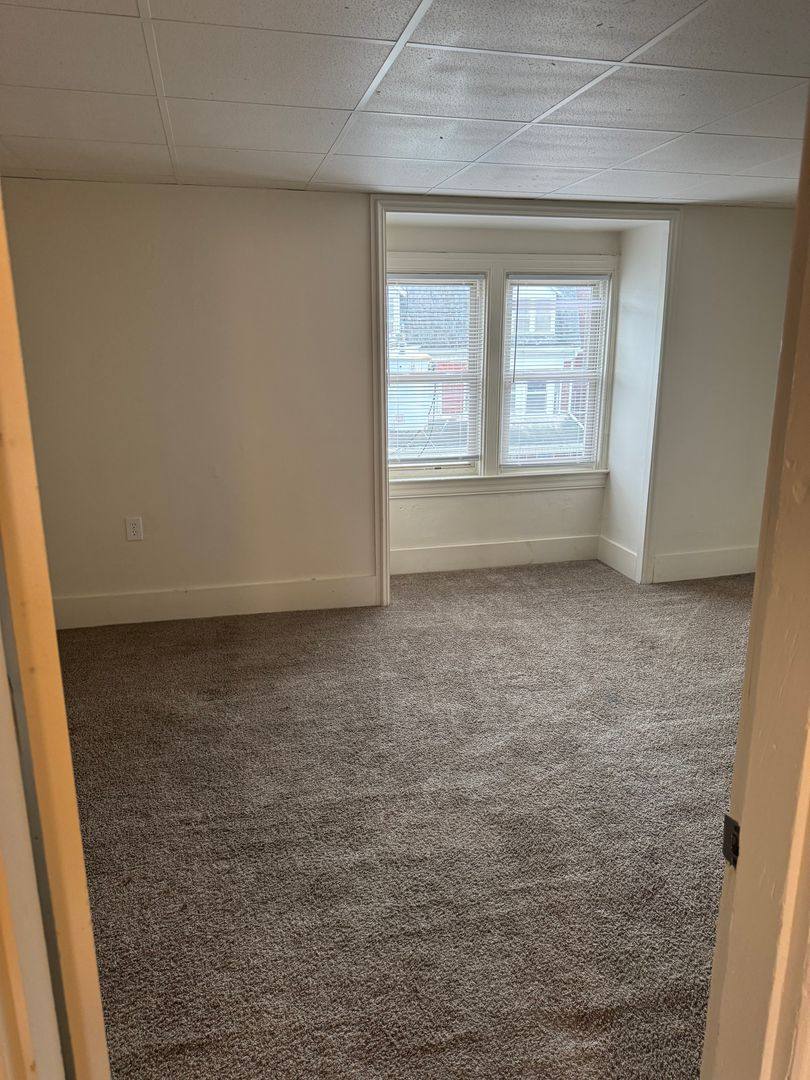 Apartment for rent at 1559 W King St, York, PA 17404