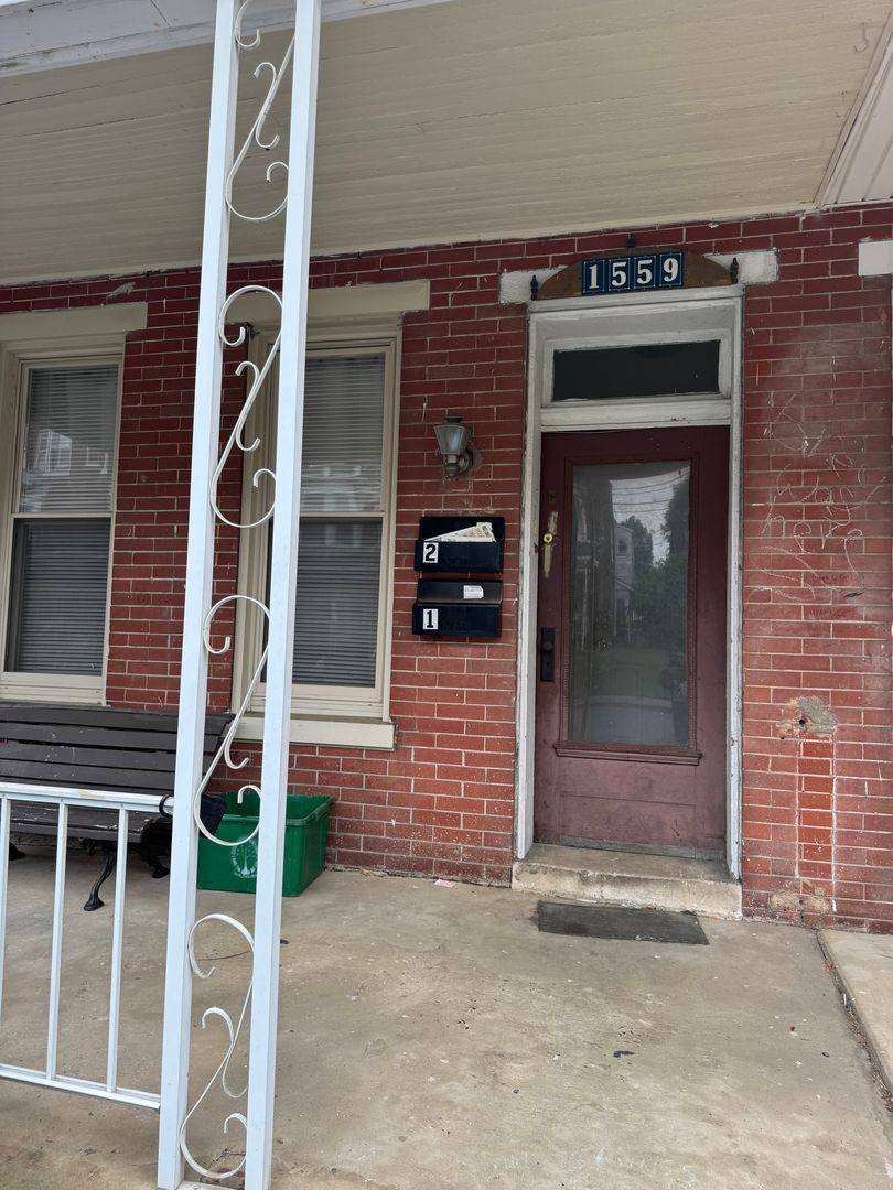 Apartment for rent at 1559 W King St, York, PA 17404