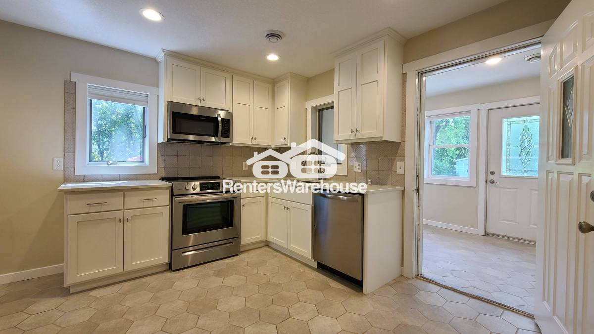 House for rent at 217 River St, Hudson, WI 54016