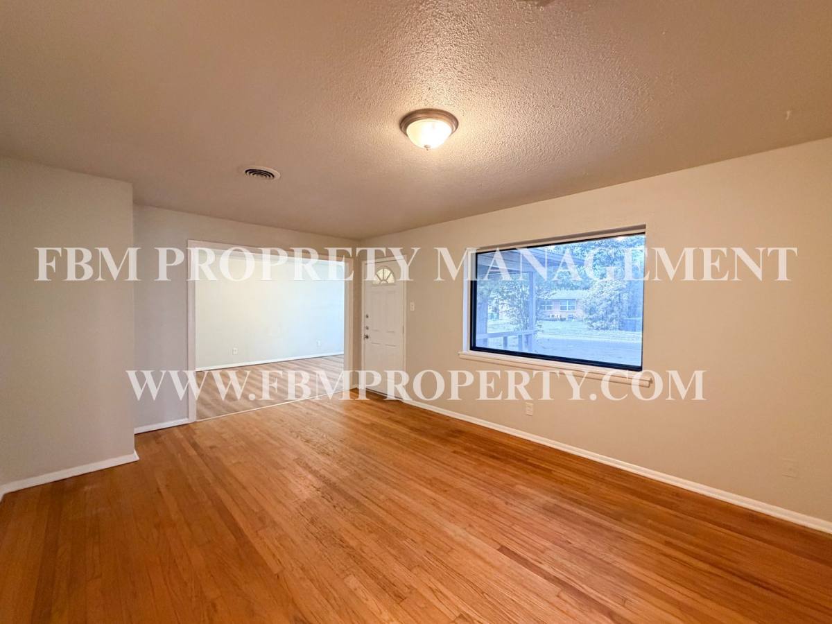 House for rent at 118 Brazos St, Garland, TX 75041